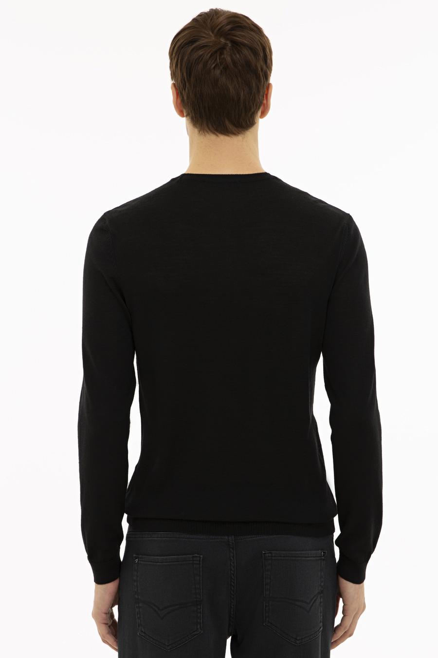Siyah Slim Fit Bisiklet Yaka Basic Triko Kazak - 50227052005