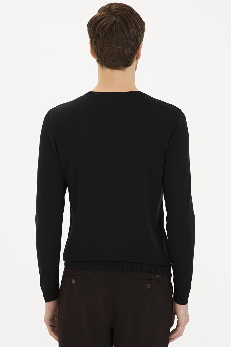 Siyah Slim Fit Bisiklet Yaka Basic Triko Kazak - 50230646011