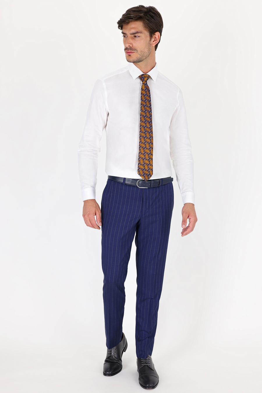 Beyaz Slim Fit Uzun Kollu Gömlek - 50233105024