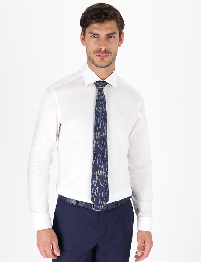 Beyaz Slim Fit Uzun Kollu Basic Gömlek
