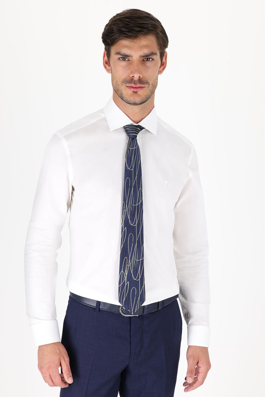 Beyaz Slim Fit Uzun Kollu Basic Gömlek - 50235535004