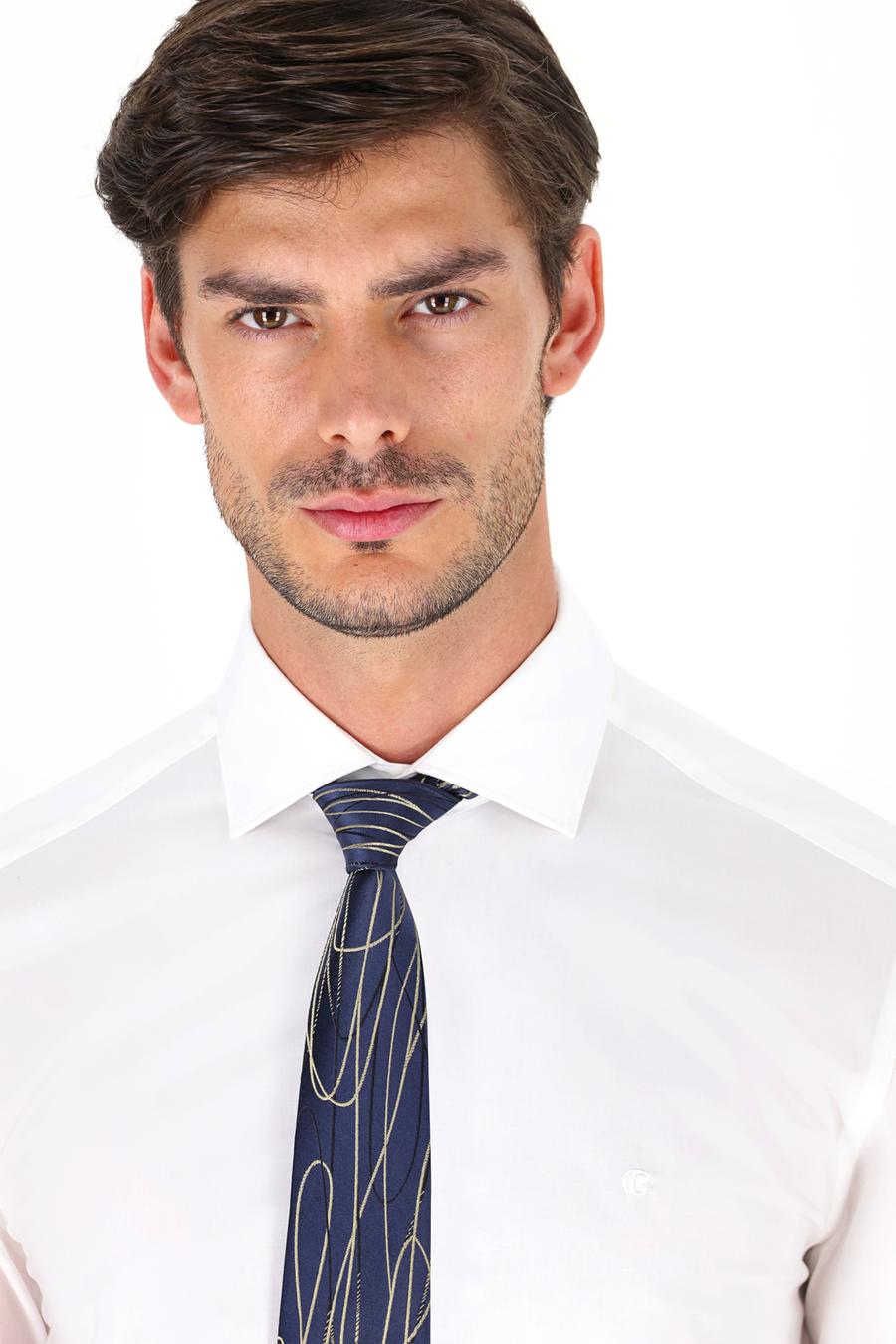 Beyaz Slim Fit Uzun Kollu Basic Gömlek - 50235535004