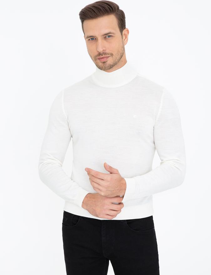 Ekru Regular Fit Yarım Balıkçı Basic Triko Kazak