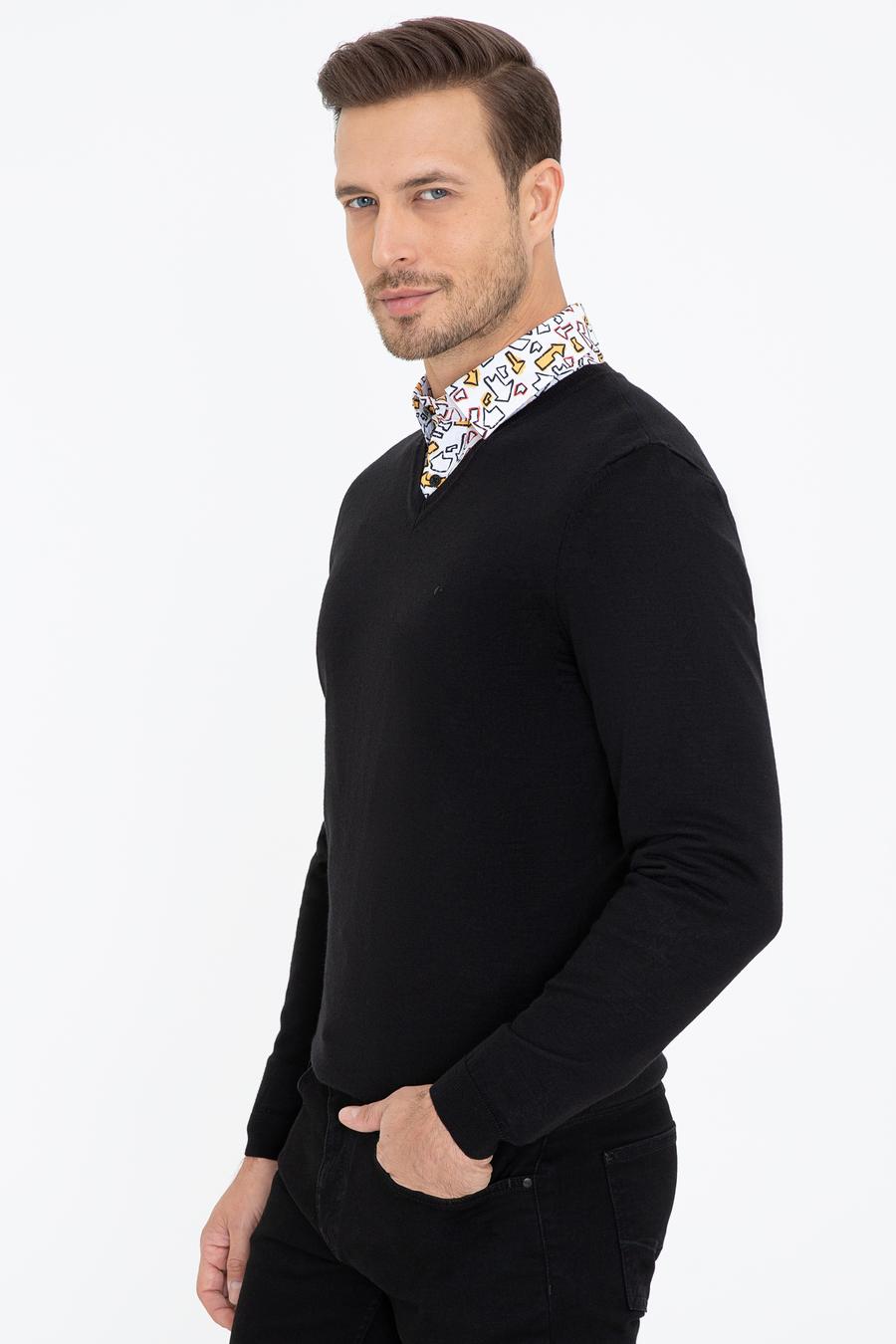 Siyah Slim Fit V Yaka Basic Triko Kazak - 50237053005