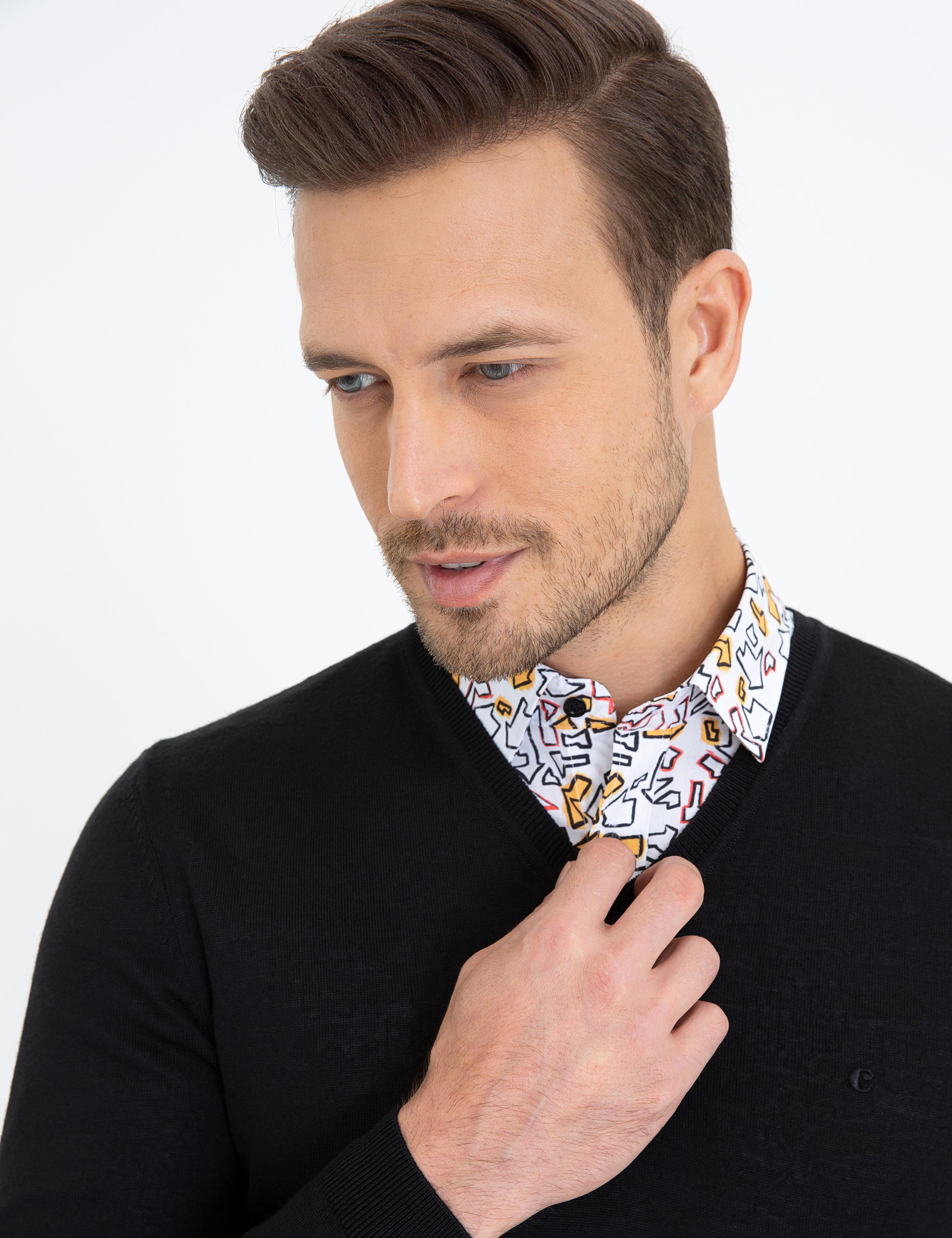 Siyah Slim Fit V Yaka Basic Triko Kazak - 50237053005