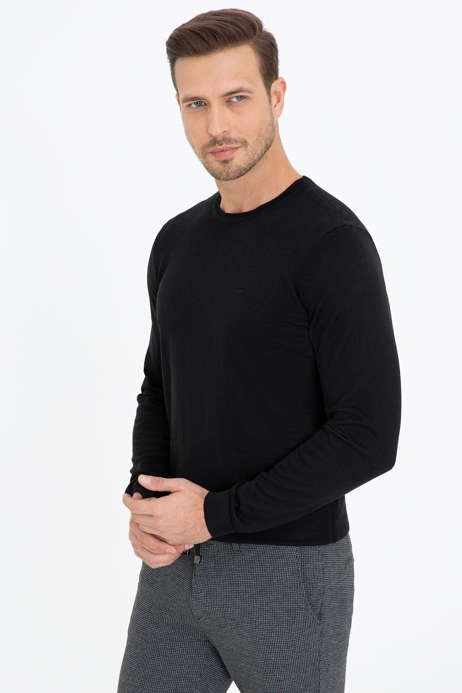 Siyah Slim Fit Bisiklet Yaka Basic Triko Kazak - 50237038004