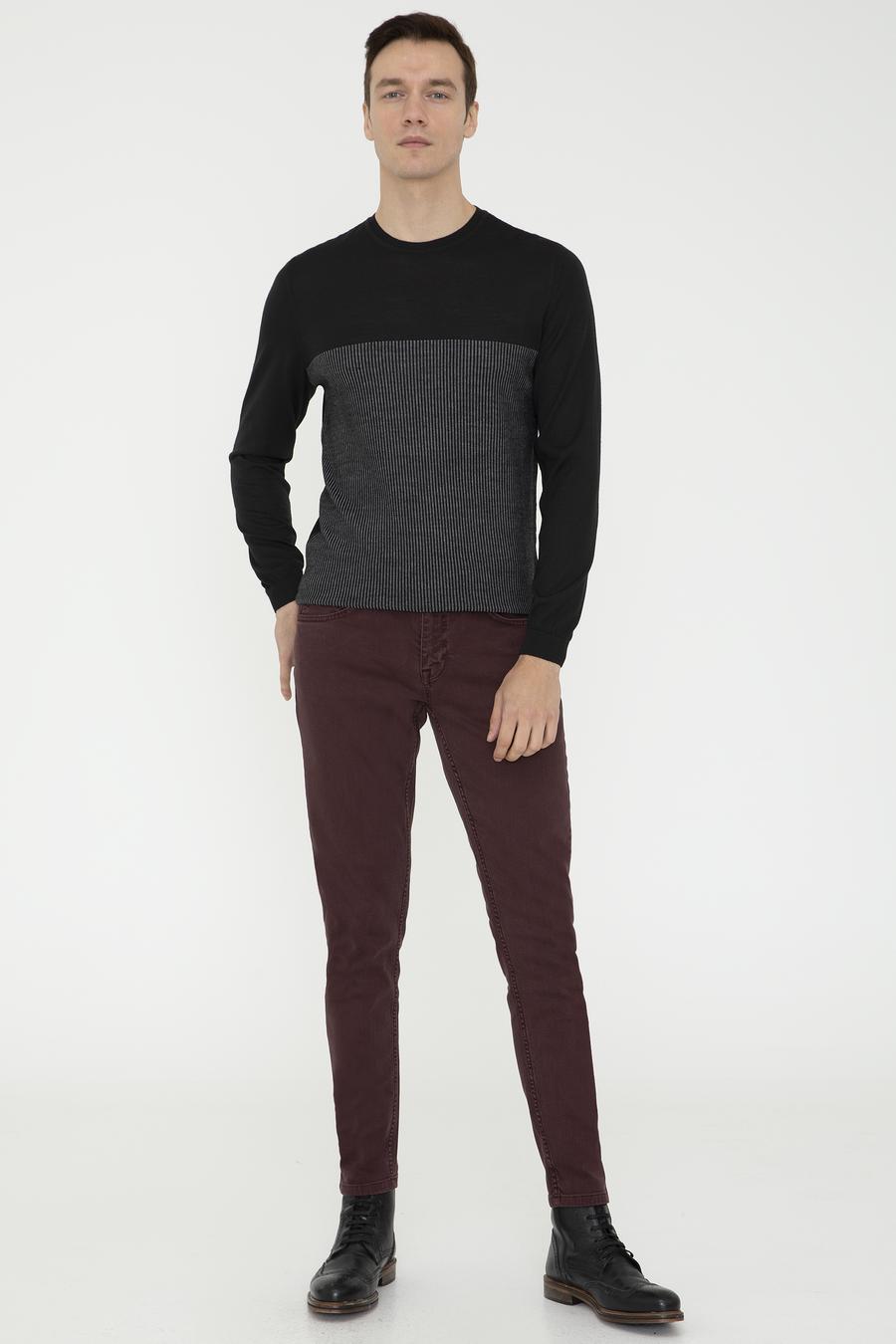Siyah Slim Fit Bisiklet Yaka Triko Kazak - 50239443003