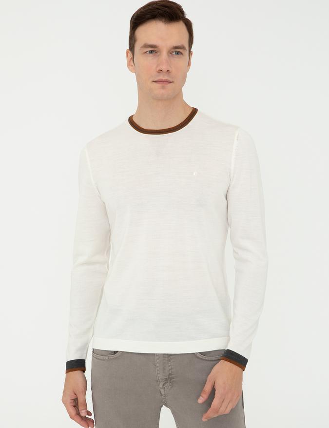 Ekru Regular Fit Bisiklet Yaka Triko Kazak