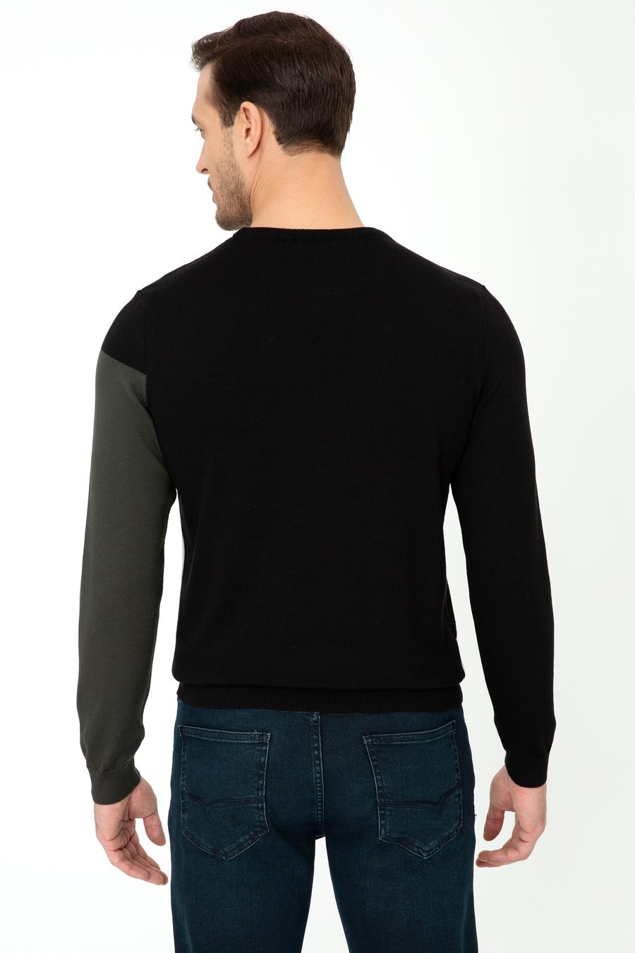 Siyah Slim Fit Bisiklet Yaka Triko Kazak - 50240215005