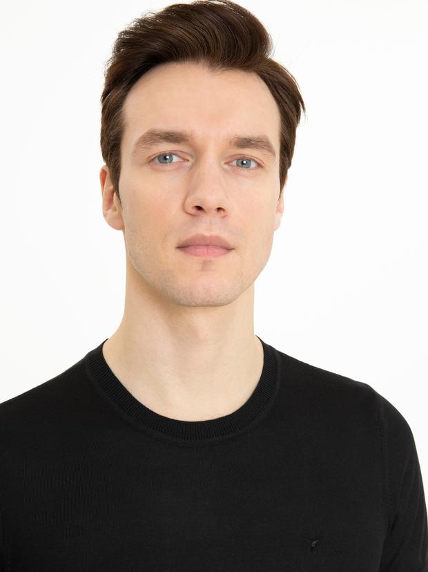 Siyah Slim Fit Bisiklet Yaka Triko T-shirt