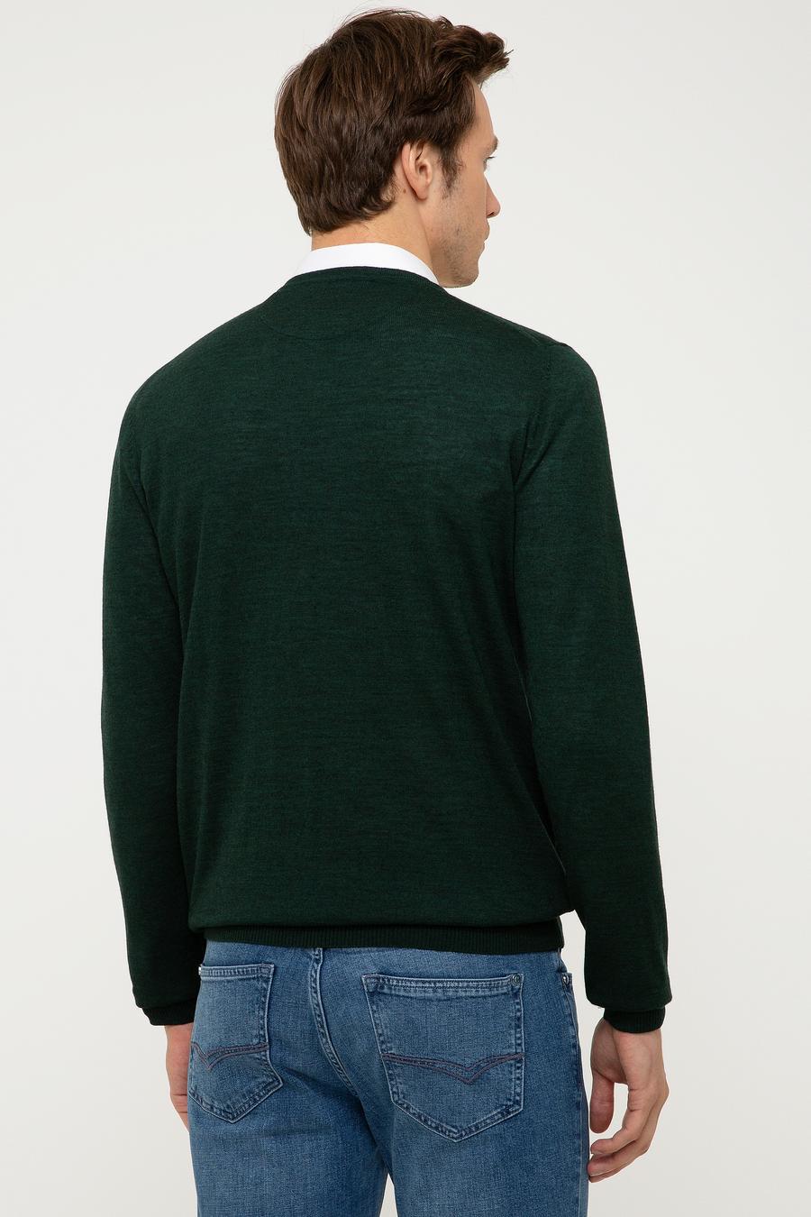 Koyu Yeşil Slim Fit V Yaka Basic Triko Kazak - 50211259060