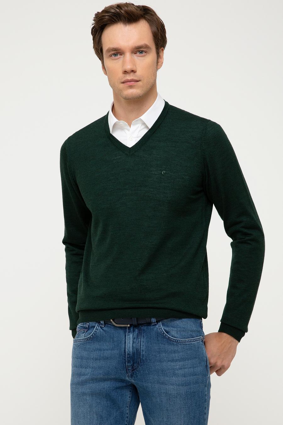 Koyu Yeşil Slim Fit V Yaka Basic Triko Kazak - 50211259060