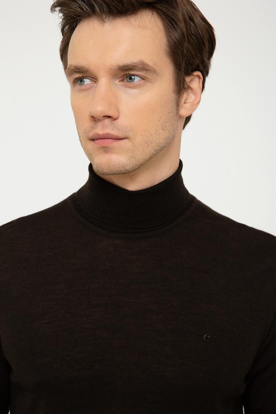 Koyu Kahverengi Slim Fit Balıkçı Yaka Basic Triko Kazak - 50211329081