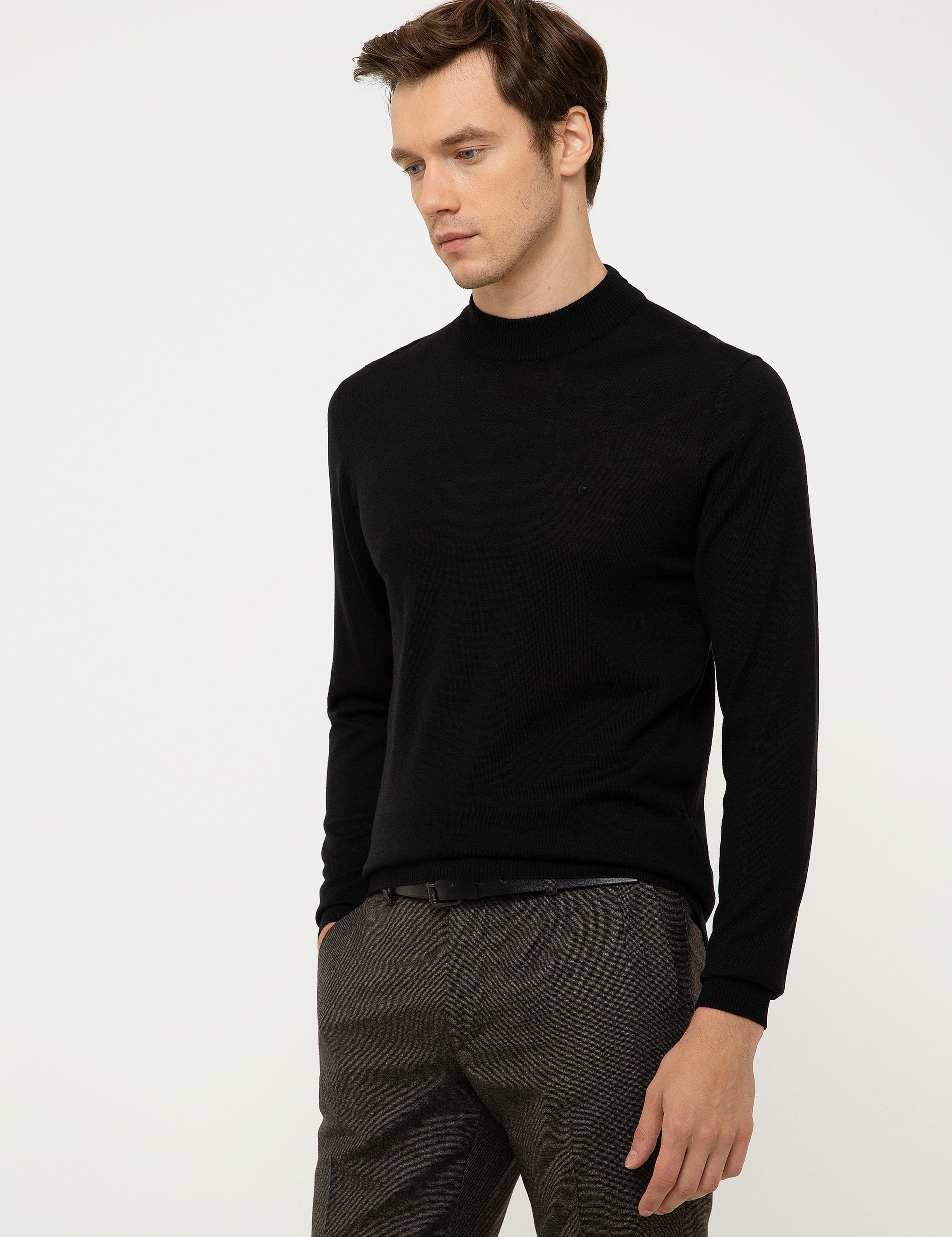 Siyah Slim Fit Çeyrek Balıkçı Yaka Basic Triko Kazak - 50211332015