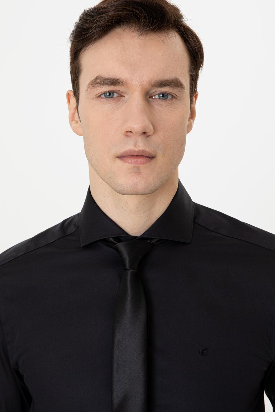 Siyah Slim Fit %100 Pamuk İtalyan Yaka Klasik Gömlek - 50250845072