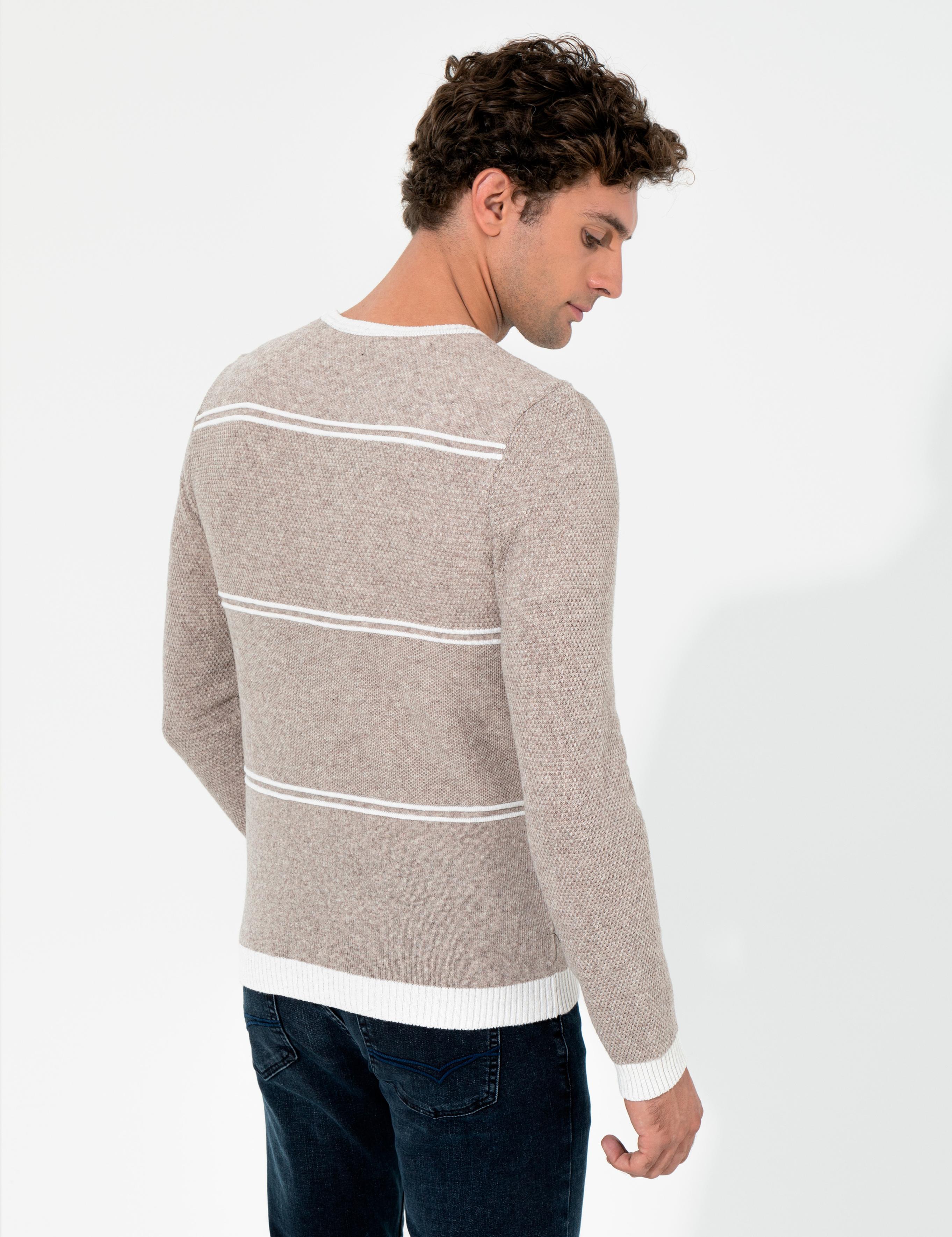 Bej Slim Fit Yün Karışımlı Bisiklet Yaka Triko Kazak - 50258829018