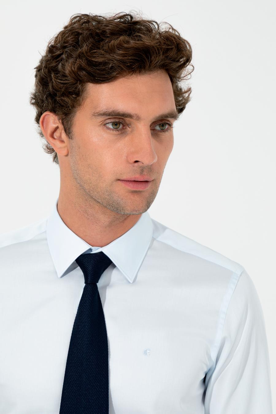Açık Mavi Slim Fit %100 Pamuk Klasik Yaka  Basic Gömlek - 50261220021