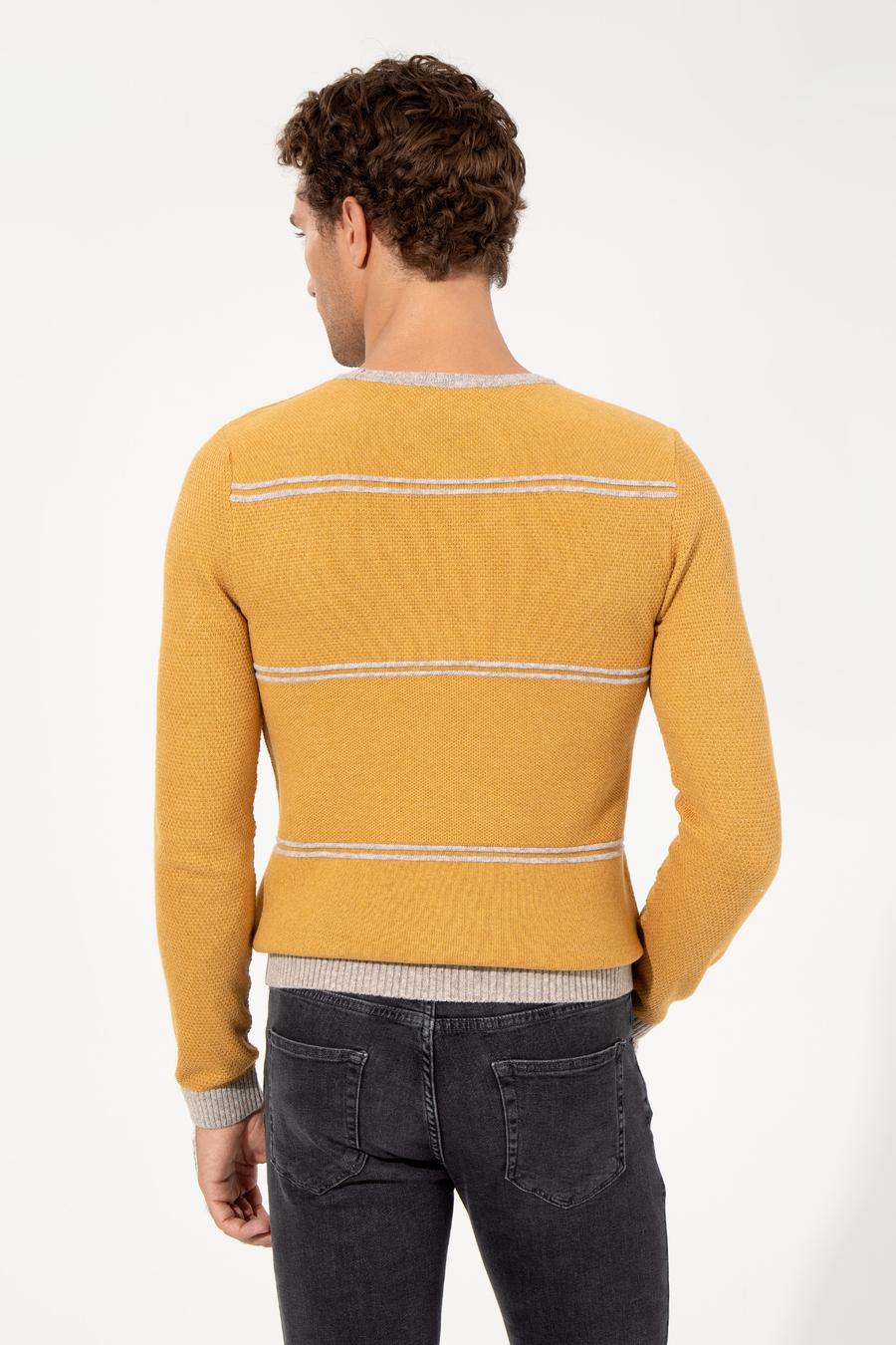 Sarı Slim Fit Yün Karışımlı Bisiklet Yaka Triko Kazak - 50258829003
