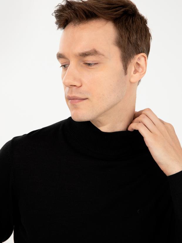 Siyah Slim Fit Yarım Balıkçı Basic Triko Kazak