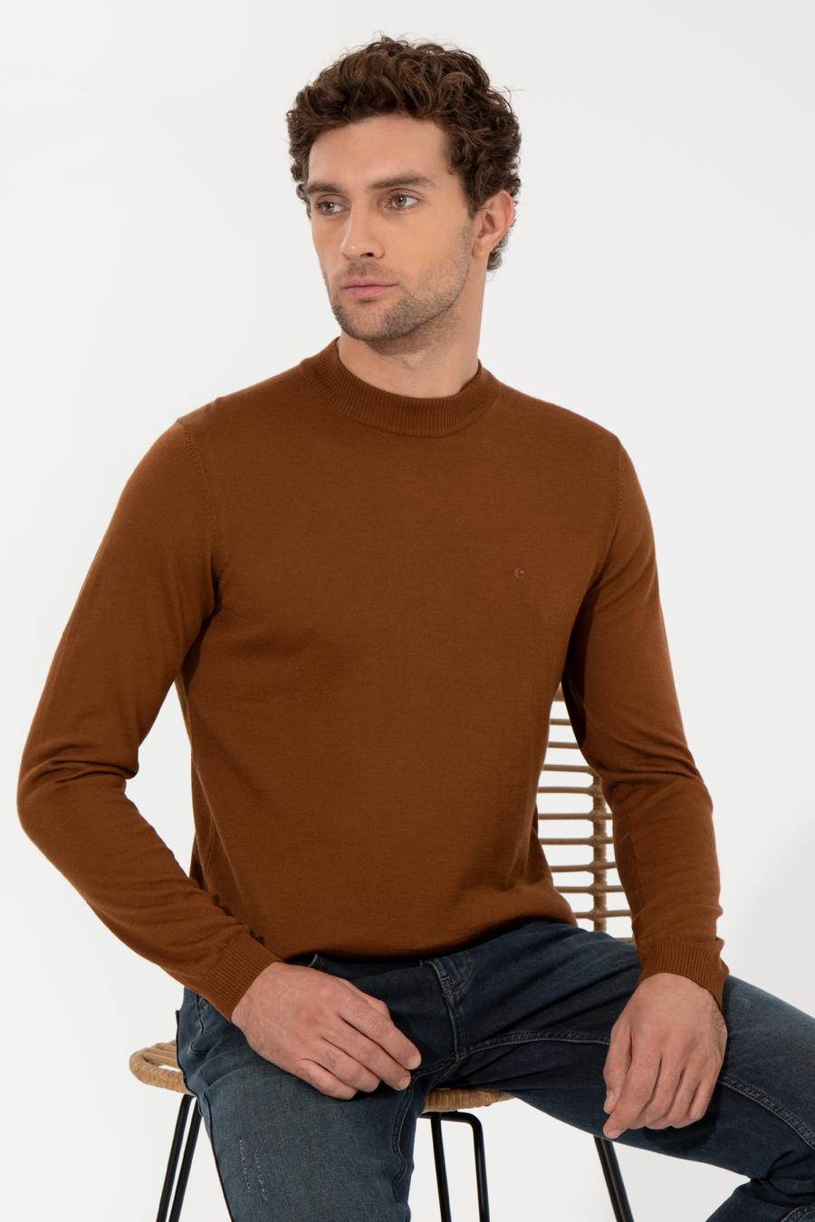 Açık Kahverengi Slim Fit Çeyrek Balıkçı Yaka Basic Triko Kazak - 50257712004