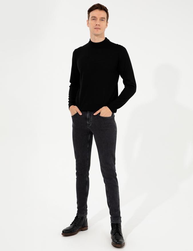 Siyah Slim Fit Çeyrek Balıkçı Yaka Basic Triko Kazak