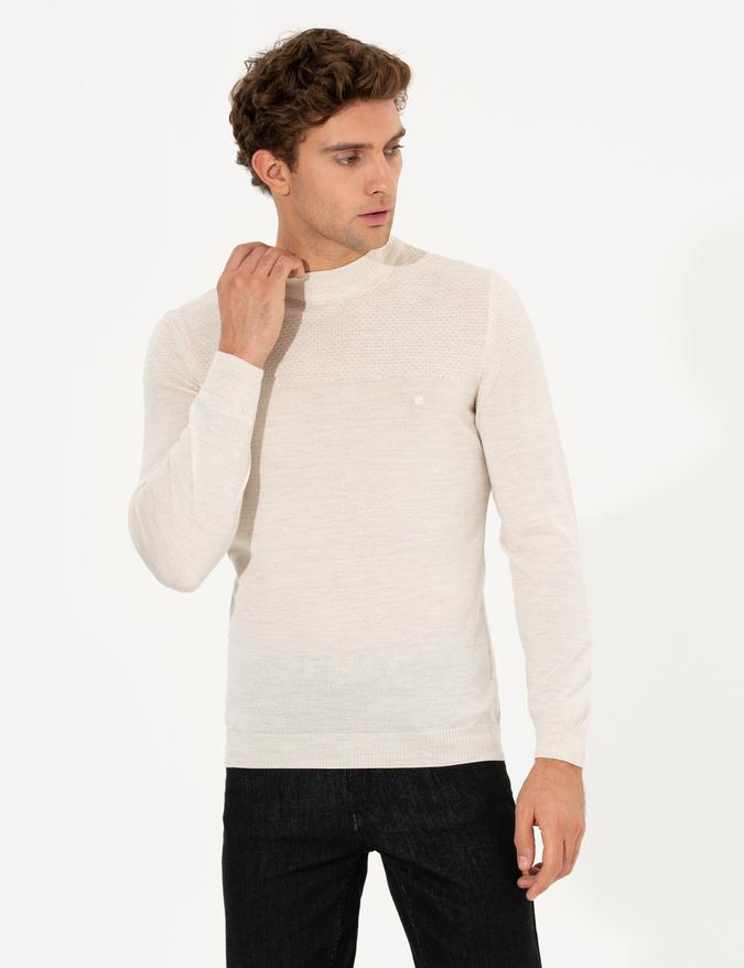 Bej Slim Fit Yarım Balıkçı Triko Kazak