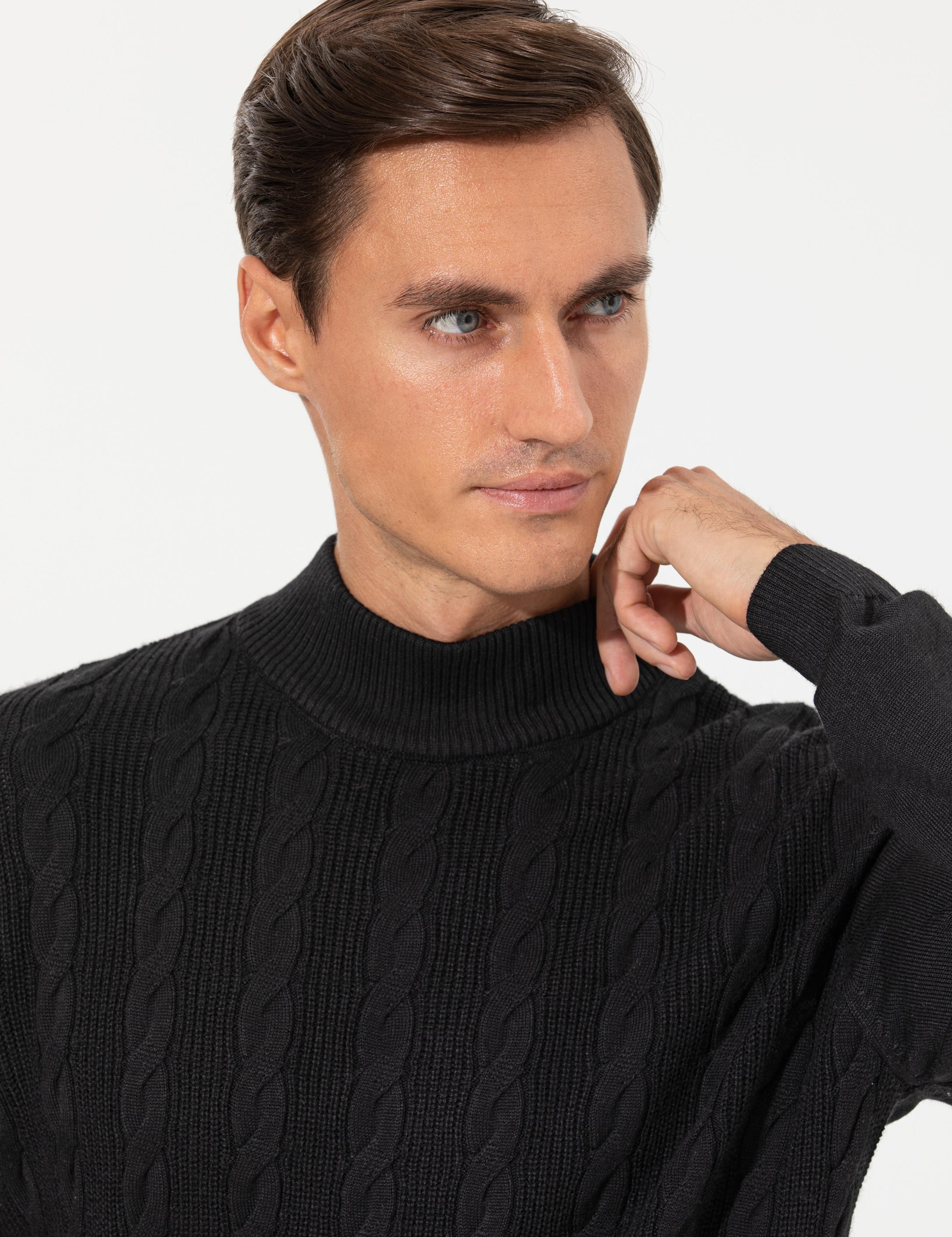 Siyah Slim Fit Yarım Balıkçı Triko Kazak - 50260300033