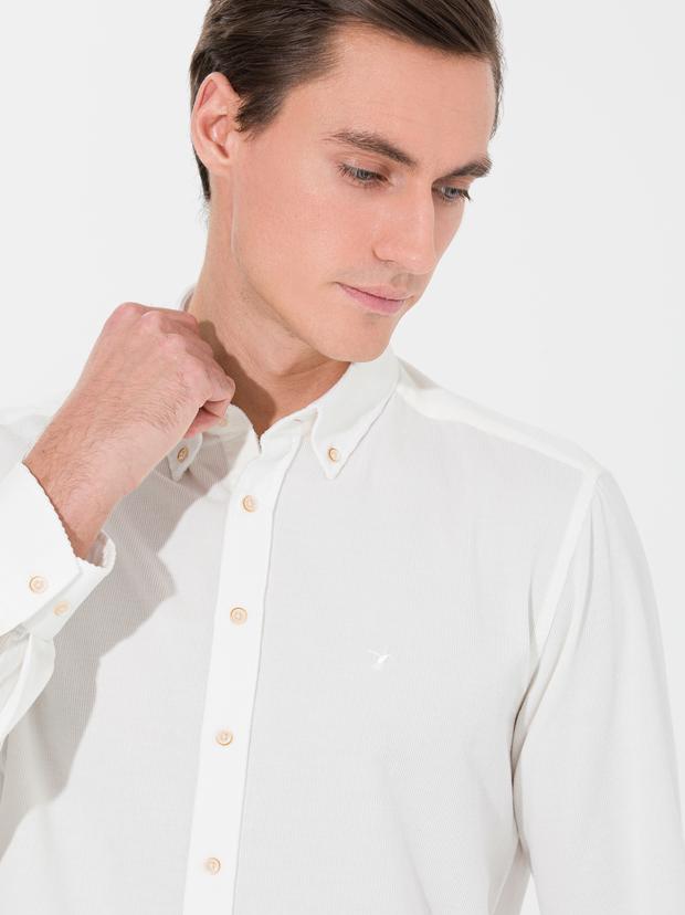 Ekru Slim Fit Uzun Kollu Gömlek