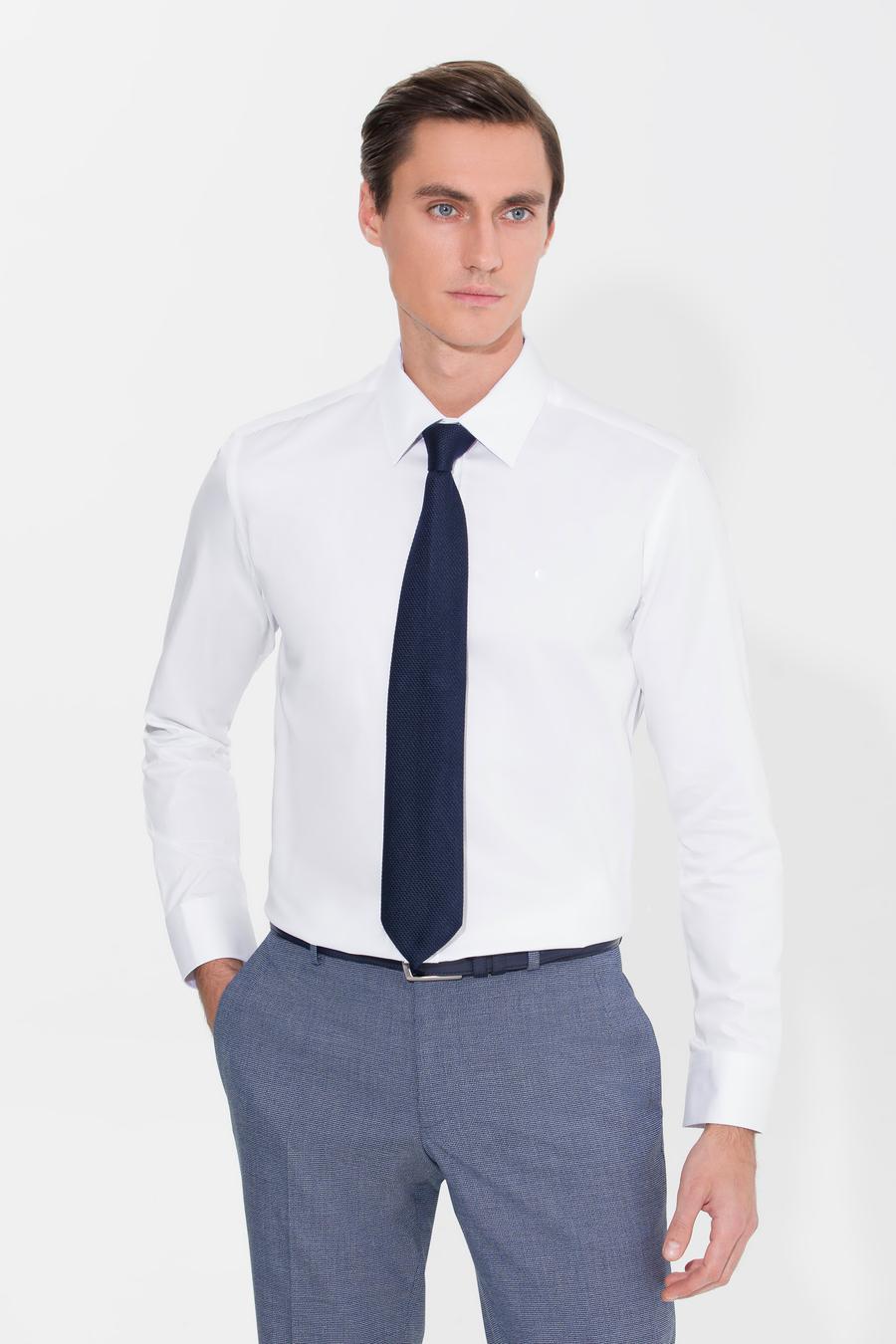 Beyaz Slim Fit Uzun Kollu Basic Gömlek - 50268503007