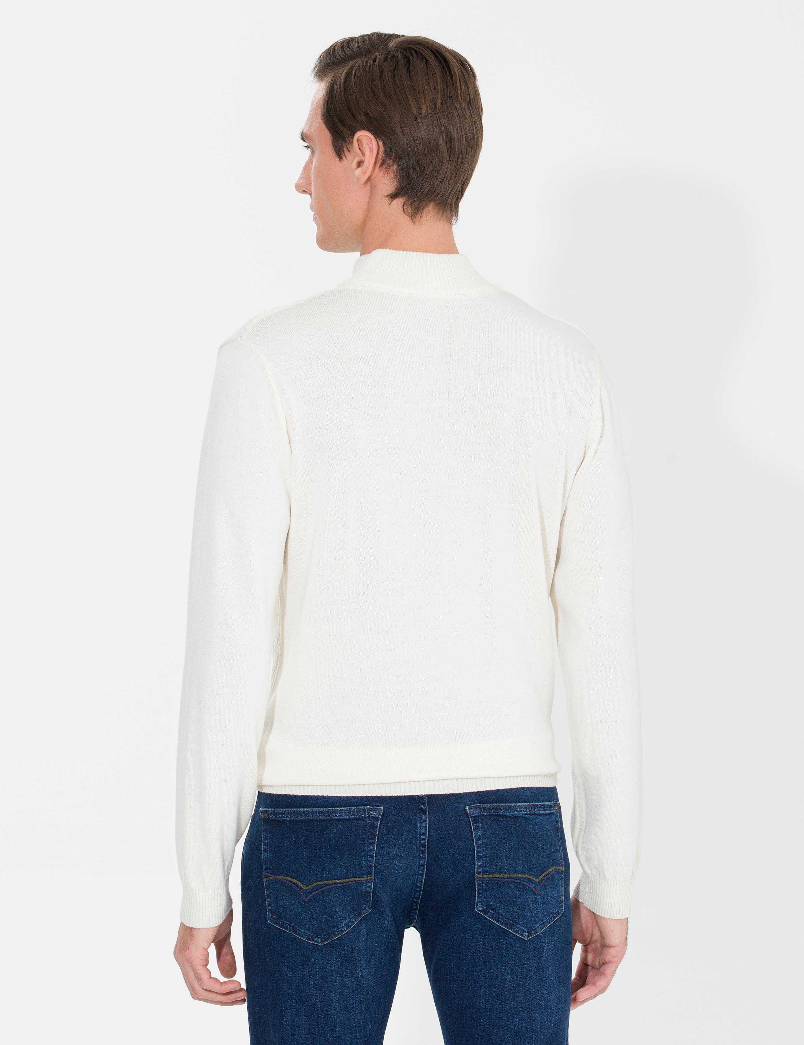 Ekru Slim Fit Çeyrek Balıkçı Yaka Triko Kazak - 50260300019