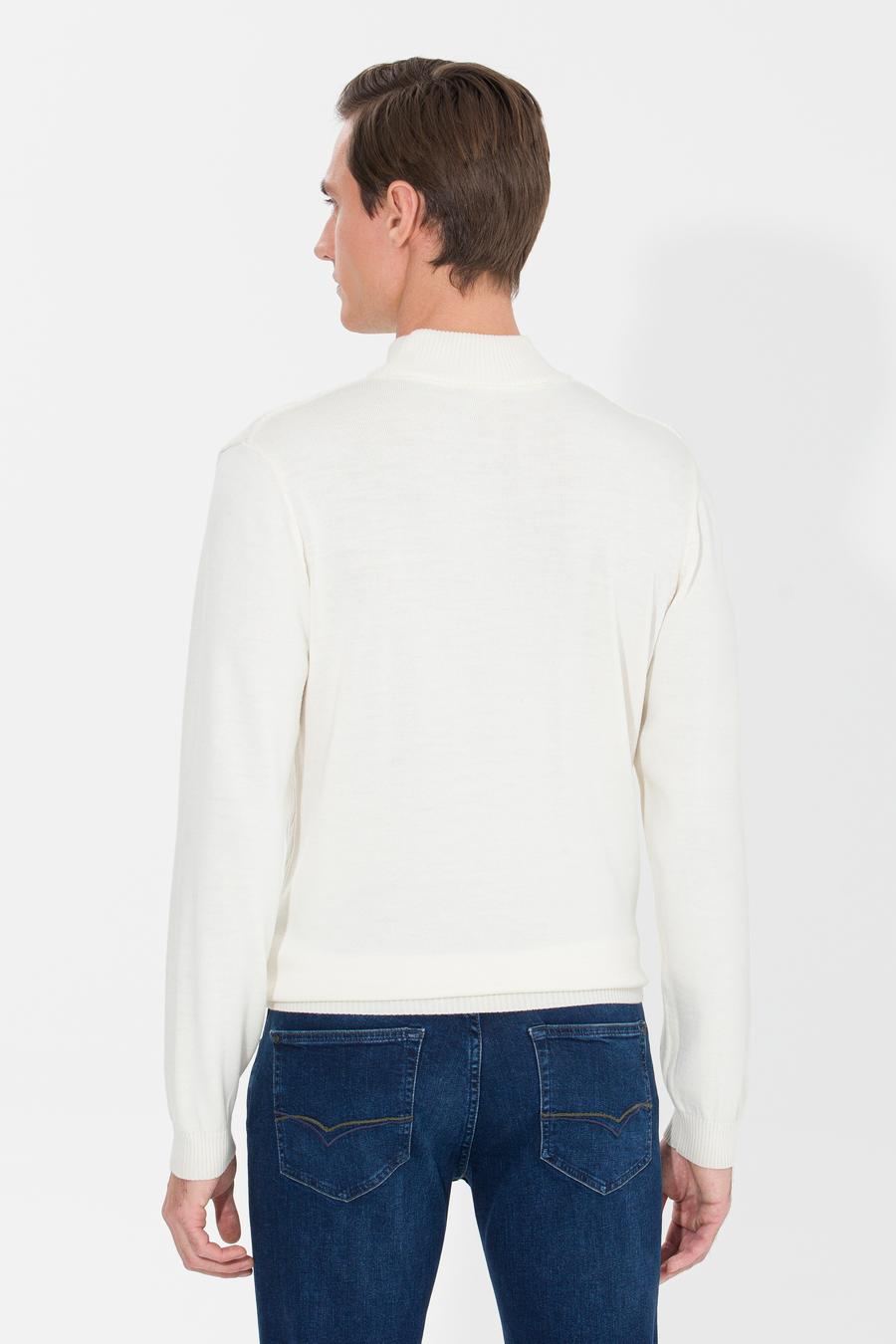 Ekru Slim Fit Çeyrek Balıkçı Yaka Triko Kazak - 50260300019