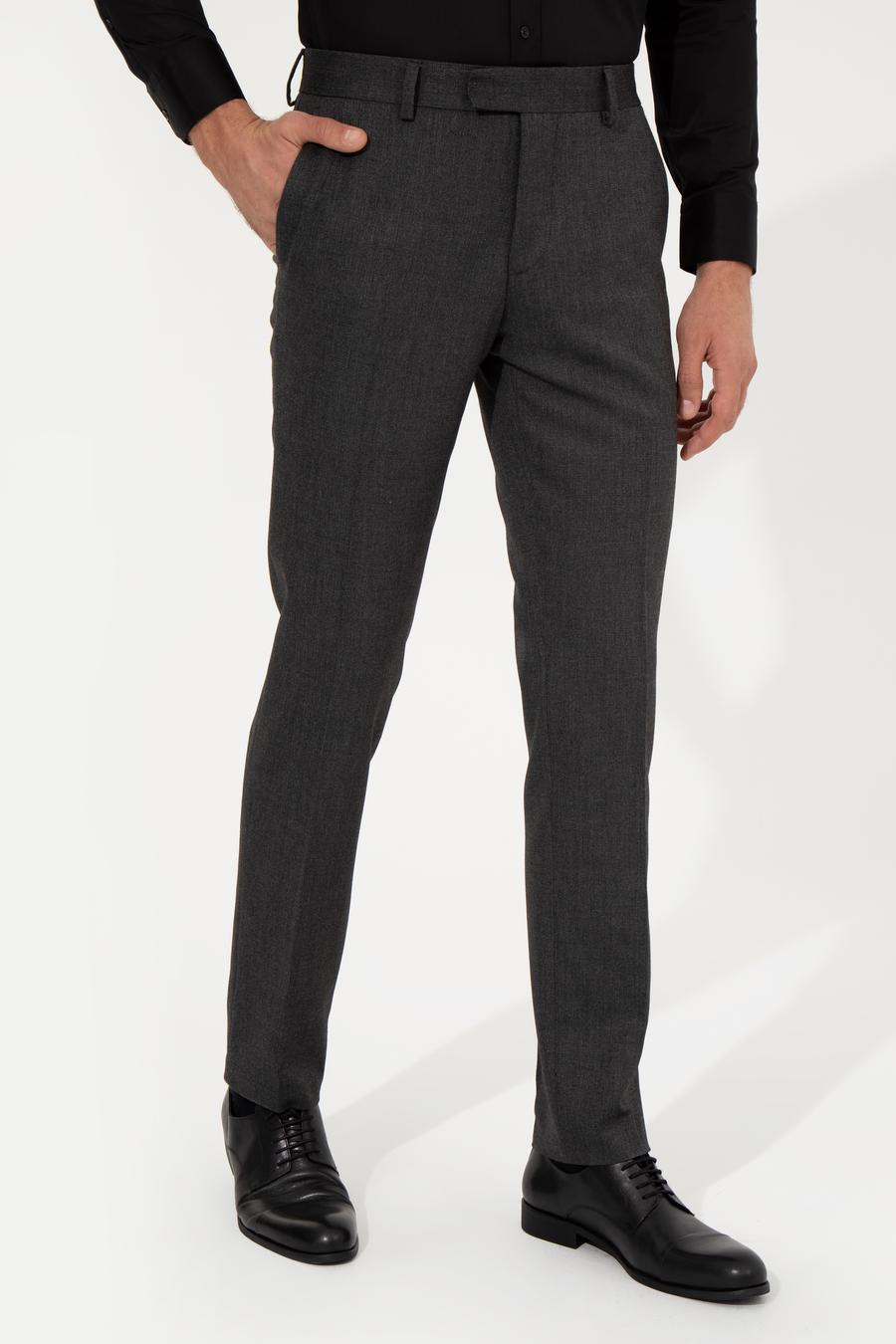 Siyah Slim Fit Kumaş Pantolon - 50258513001