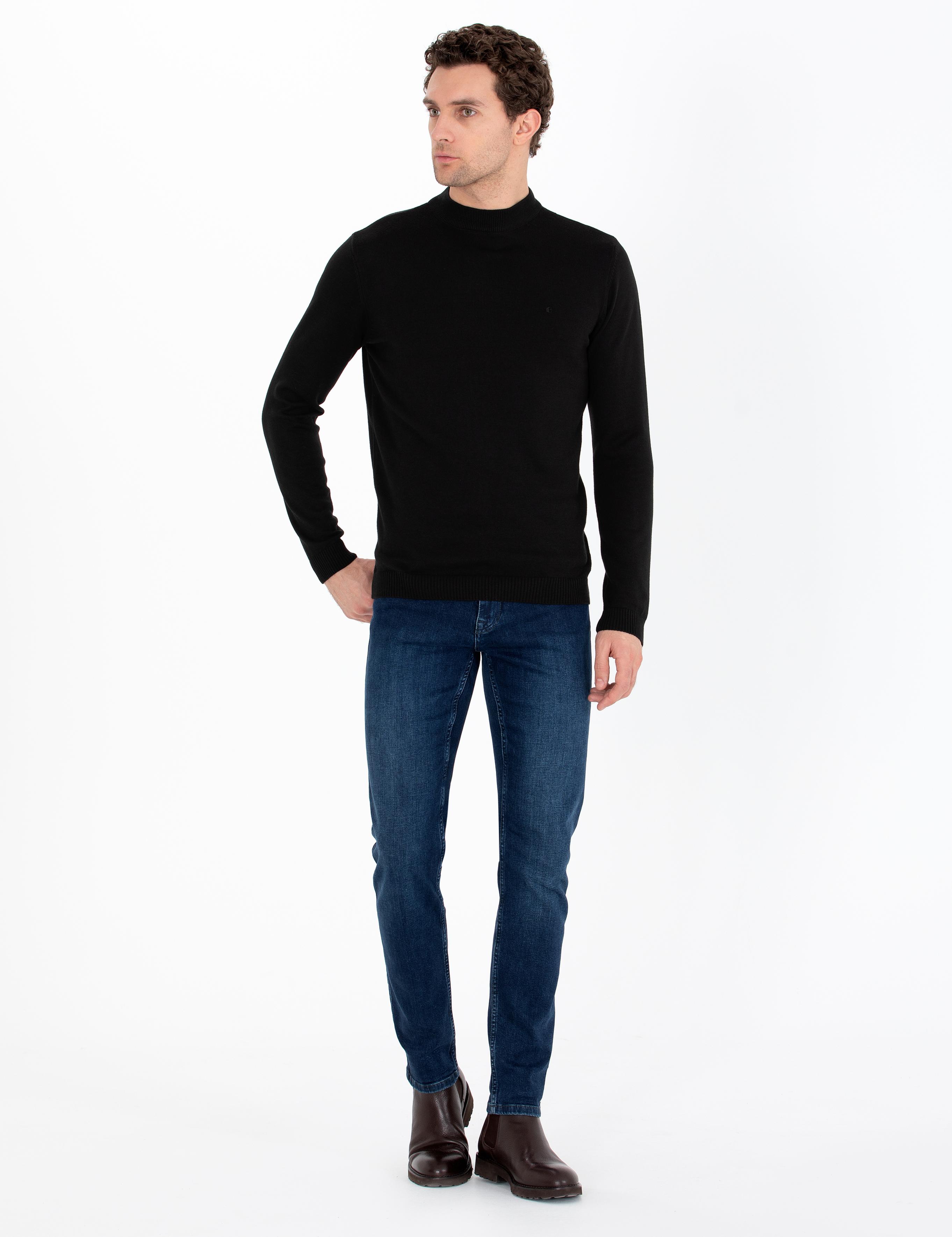 Siyah Regular Fit Çeyrek Balıkçı Yaka Basic Triko Kazak - 50260846009