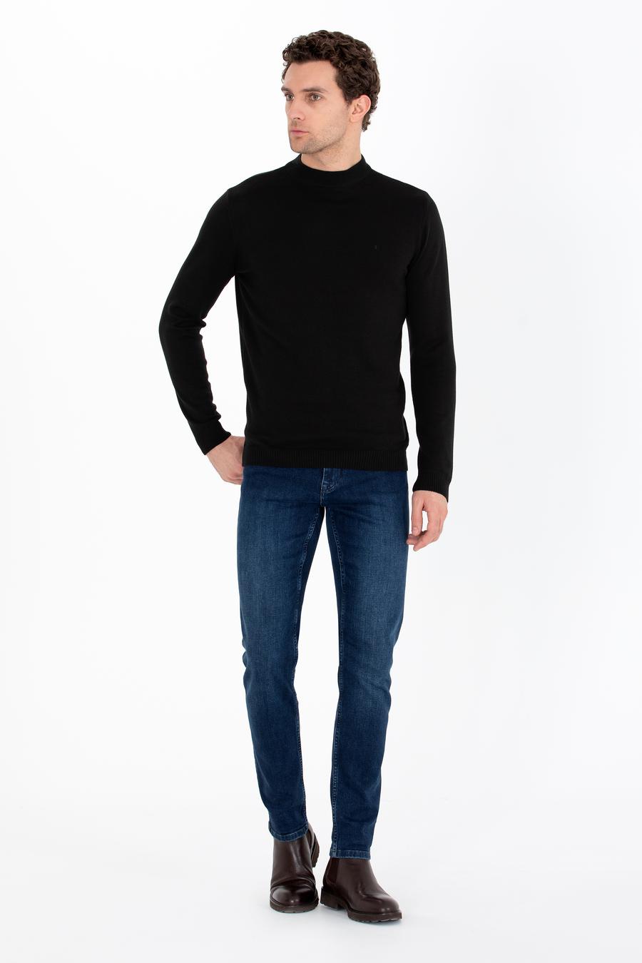 Siyah Regular Fit Çeyrek Balıkçı Yaka Basic Triko Kazak - 50260846009