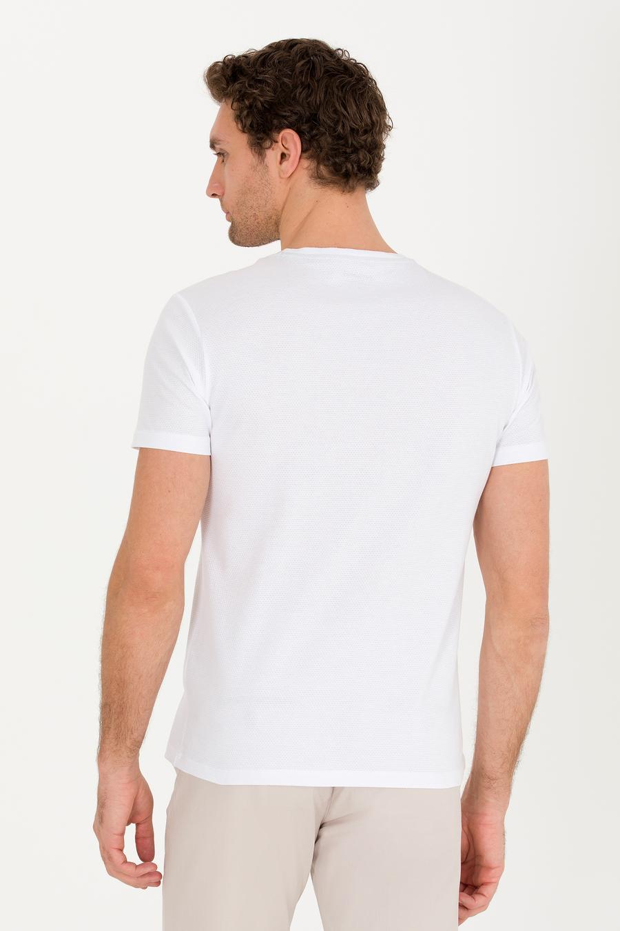 Beyaz Bisiklet Yaka Slim Fit T-Shirt - 50265888009