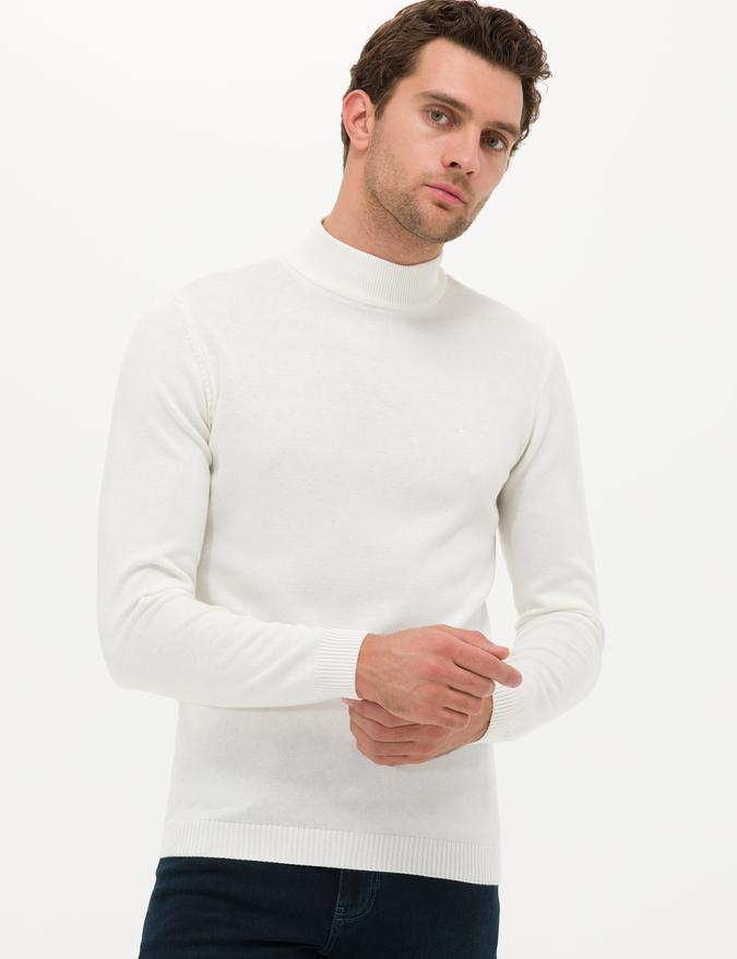 Ekru Slim Fit Yarım Balıkçı Basic Triko Kazak