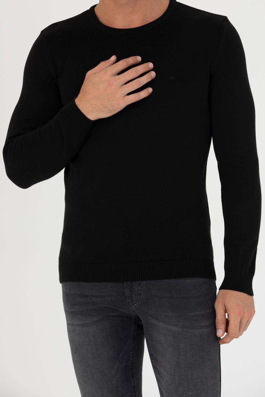Siyah Slim Fit Bisiklet Yaka Triko Kazak - 50270175003
