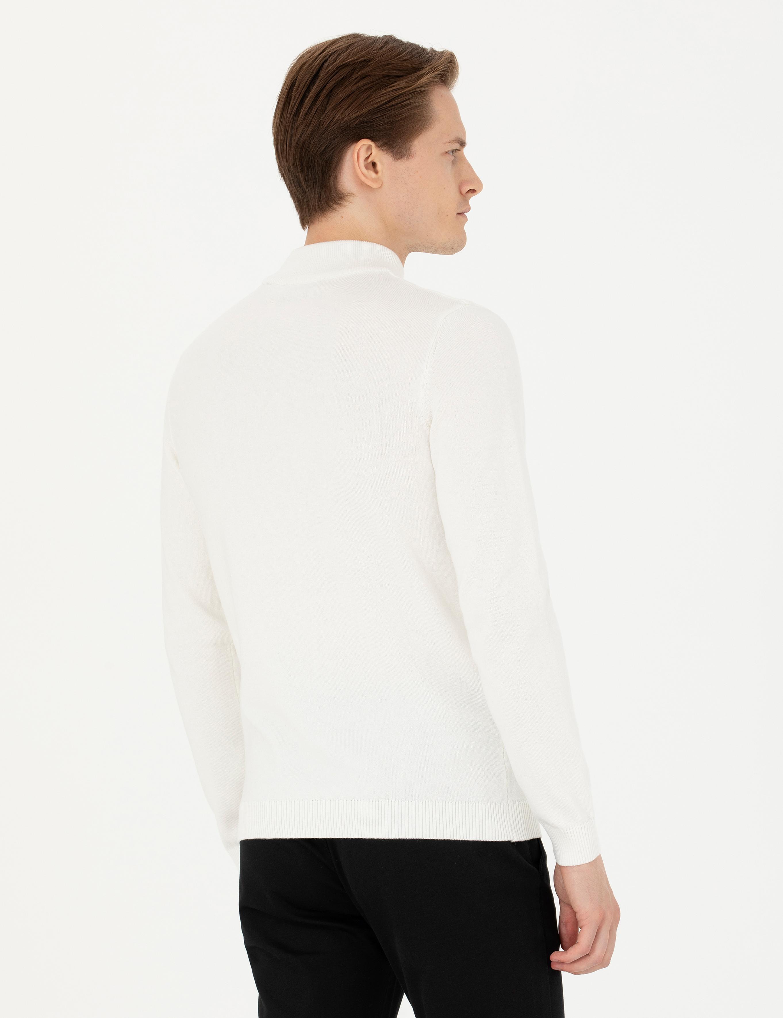 Ekru Slim Fit Yarım Balıkçı Basic Triko Kazak - 50270170057