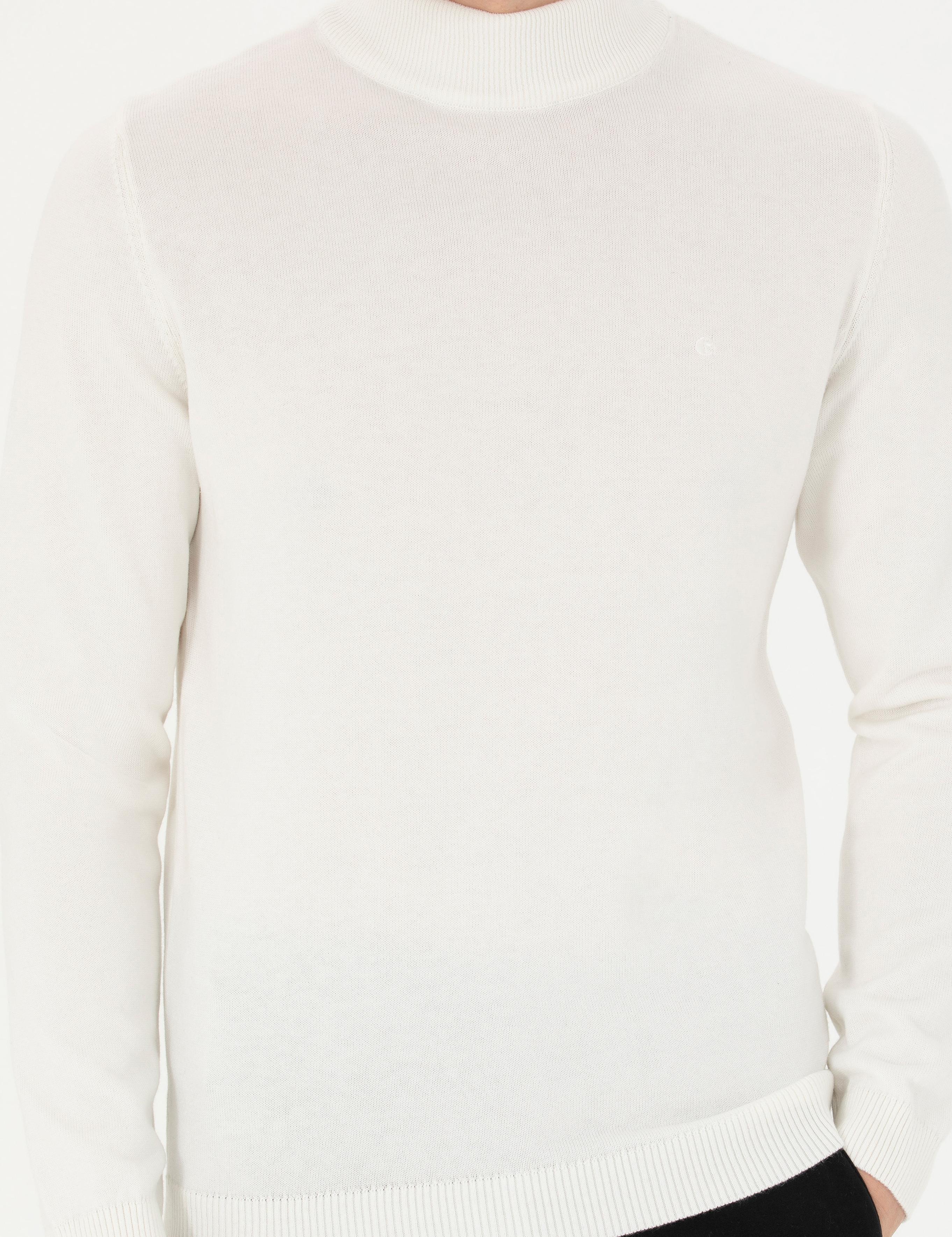 Ekru Slim Fit Yarım Balıkçı Basic Triko Kazak - 50270170057