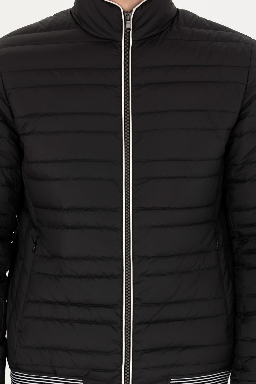 Siyah İnce Kapitone Mont - 50273790002