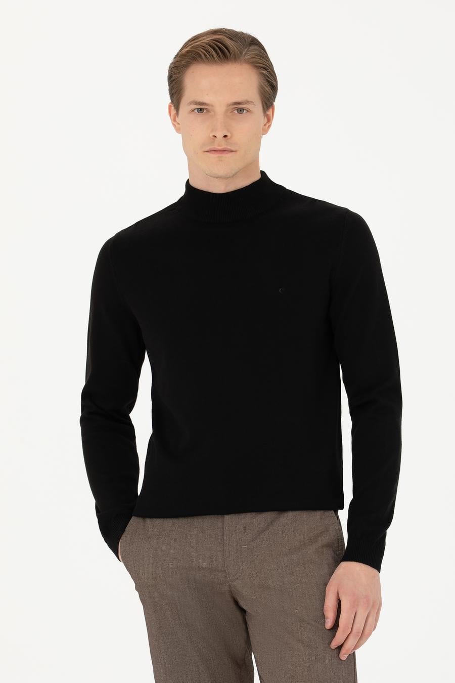 Siyah Slim Fit Yarım Balıkçı Basic Triko Kazak - 50270170010