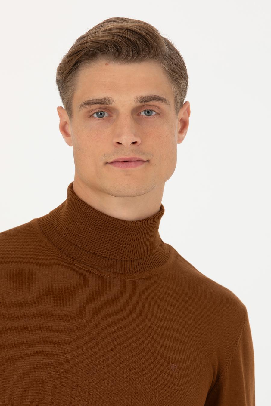 Kahverengi Slim Fit Balıkçı Yaka Basic Triko Kazak - 50270163058