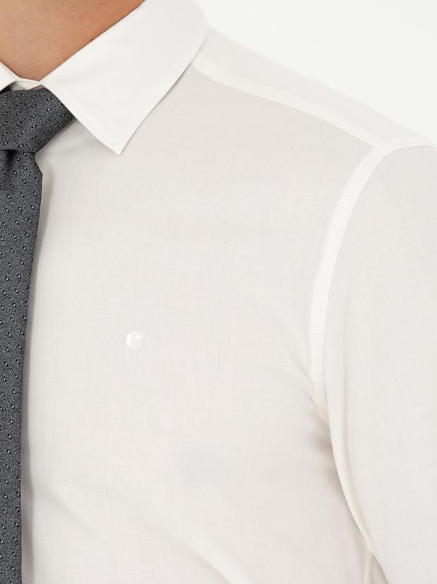 Beyaz Slim Fit Uzun Kollu Klasik Gömlek