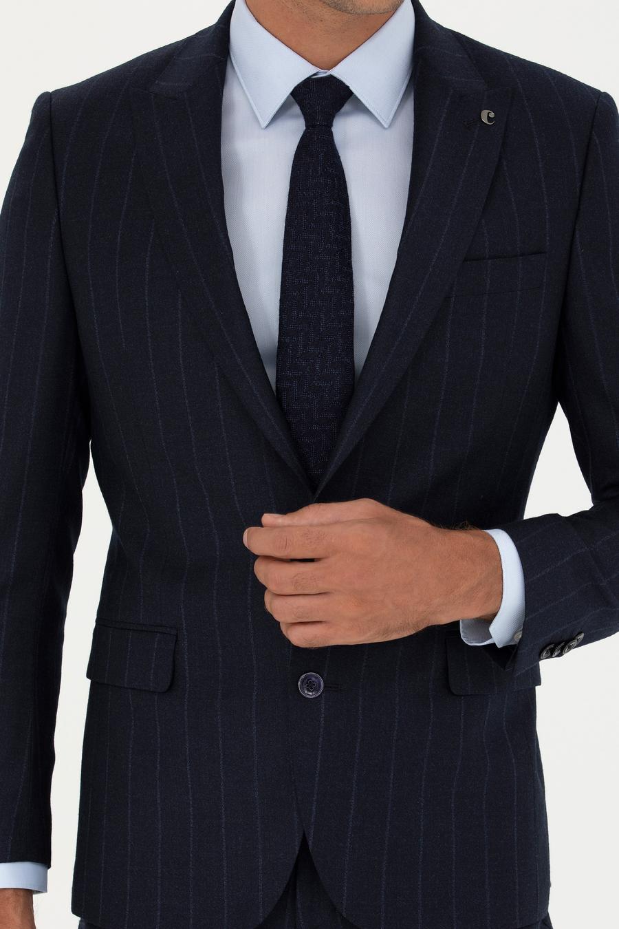Lacivert Slim Fit %100 Yün Çizgili Kırlangıç Yaka Takım Elbise - 50276505026