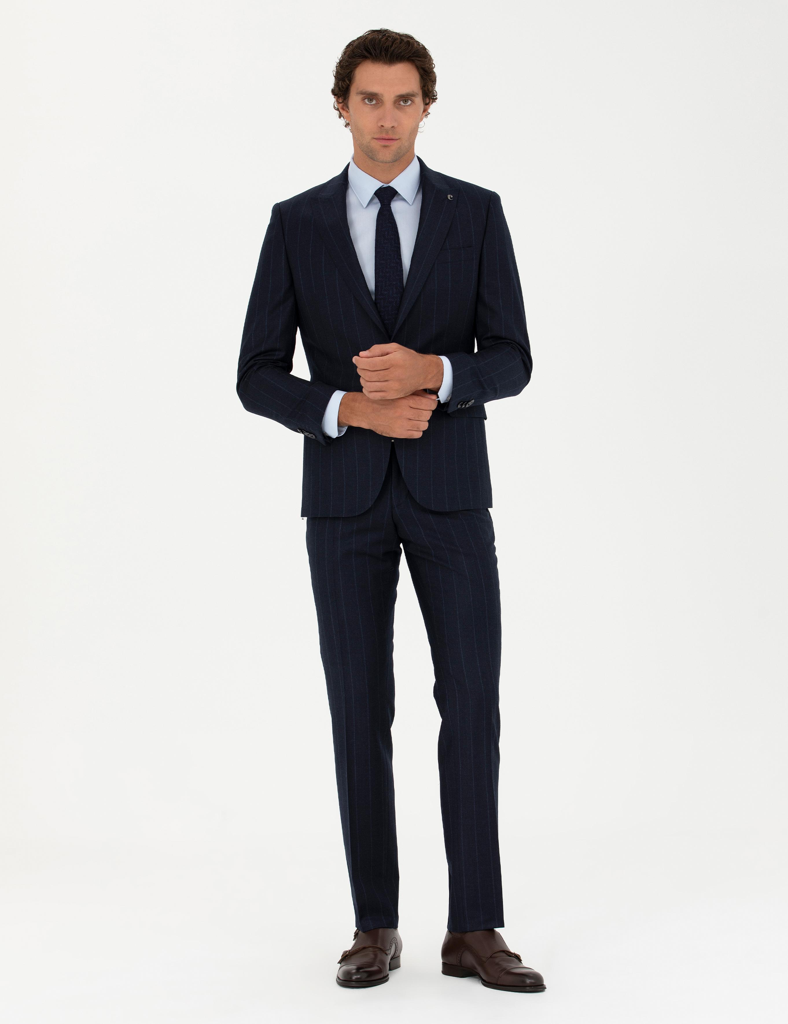 Lacivert Slim Fit %100 Yün Çizgili Kırlangıç Yaka Takım Elbise - 50276505026