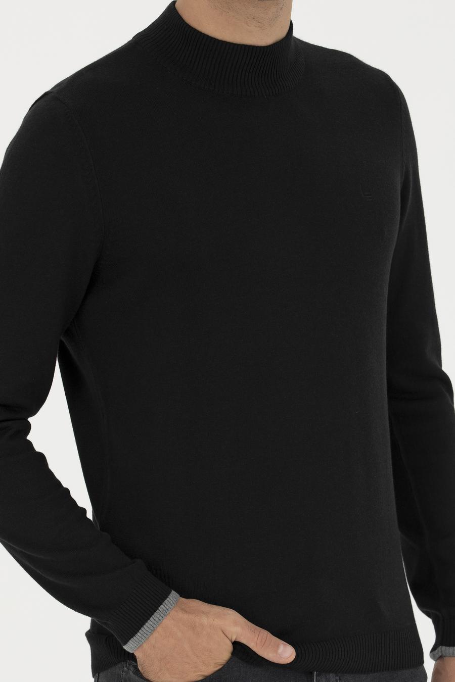 Siyah Slim Fit Pamuk Karışımlı Yarım Balıkçı Basic Triko Kazak - 50245057013