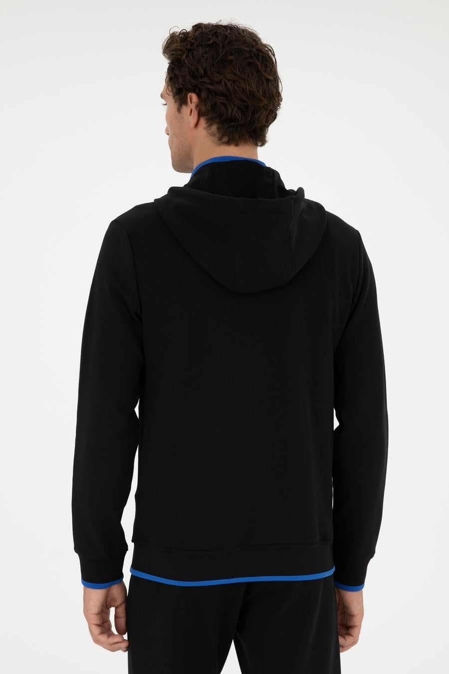 Siyah Regular Fit Kapüşonlu Sweatshirt - 50284611002