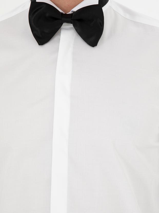 Beyaz Slim Fit Pamuk Karışımlı Manşetli Smokin Gömlek