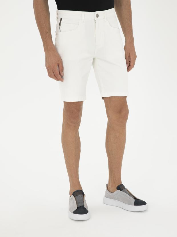 Beyaz Slim Fit Pamuk Karışımlı Jean Şort