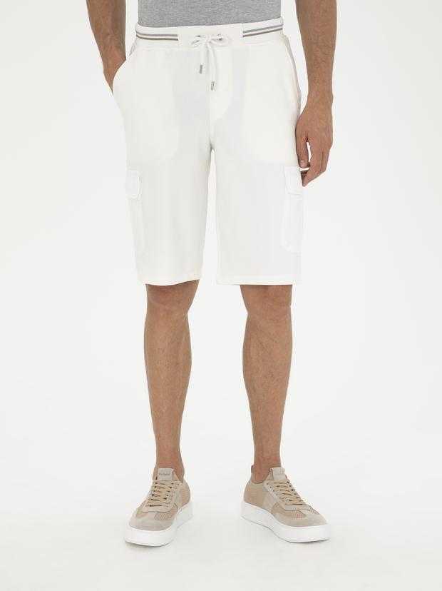 Beyaz Slim Fit Kargo Cepli Şort